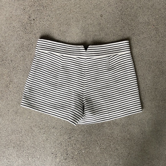 BCBG Maxazria Striped Shorts - Picture 3 of 3
